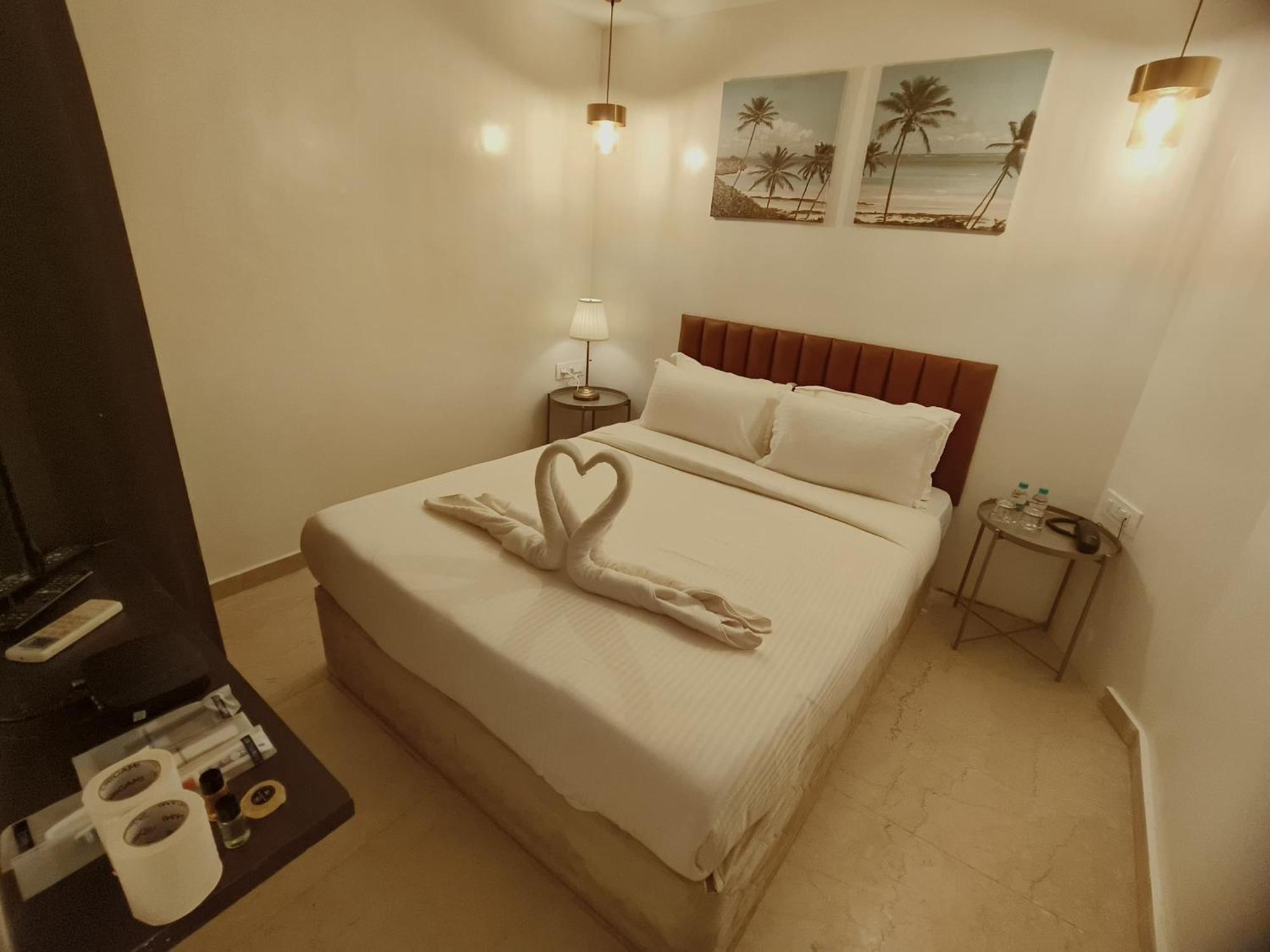 The Majlis Hotel - Colaba Bombay Esterno foto